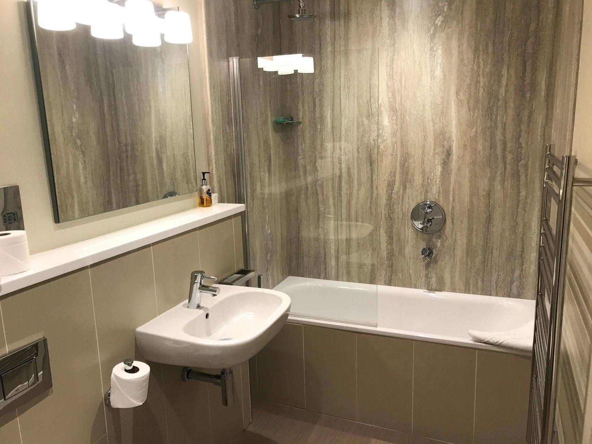 Brighton House Bed & Breakfast Екстериор снимка